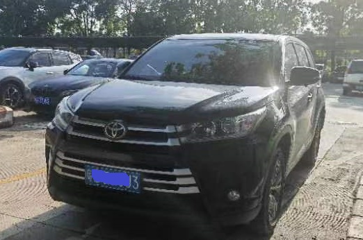豐田漢蘭達(dá)SUV